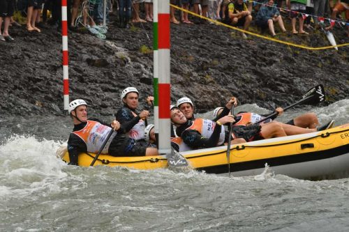 New Zealand U23M slide under a gate